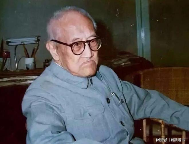 z6尊龙凯时，著名思想家和教育家梁漱溟这十句格言彰显人生哲学与教育真谛